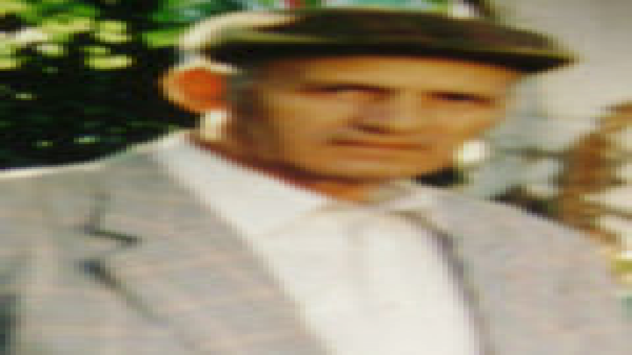 شاعر مغربي