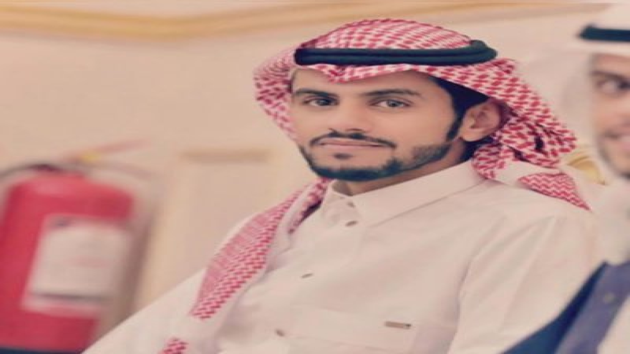 الشاعر فهد المنصوري