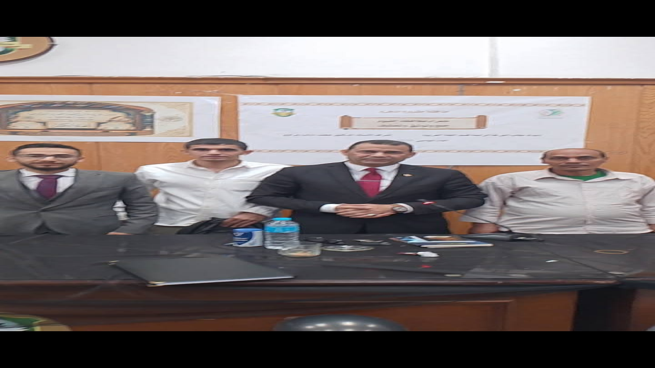 الشاعر وليد محجوب مع الشاعر الكبير ا.د محمد دياب غزاوي والشاعر البدوي بلتاجي الرمحي والشاعر عبد الغفار محروس في كلية الآداب بجامعة الفيوم مصر