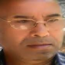 راحل بلا حقائب  
