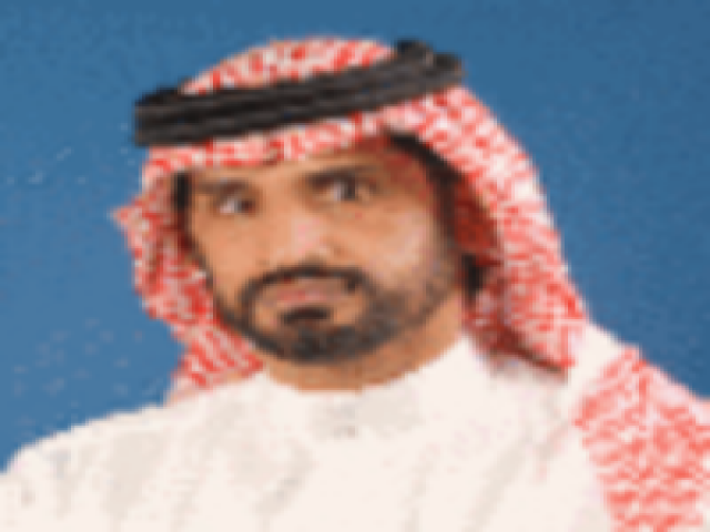 الشاعر الرائع سعيد الحمالي مشاركا في مهرجان دبي للشعر
