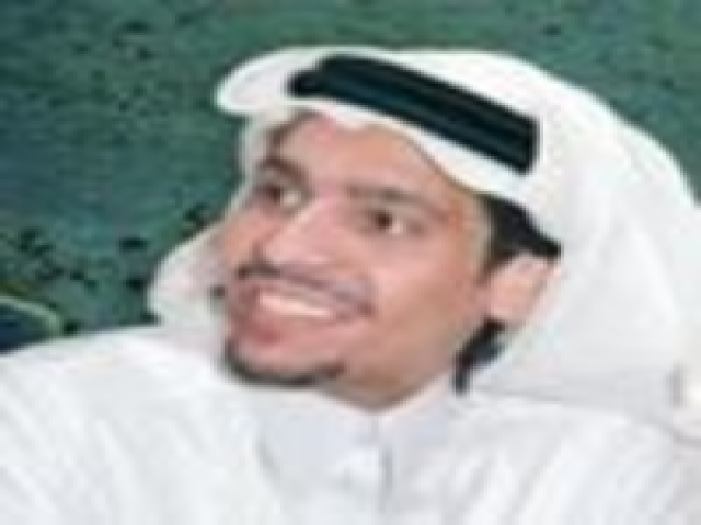 ابن الذئب يتعرض لاطلاق نار كثيف بسبب هجائه