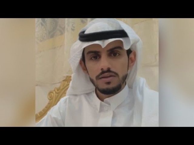 الشاعر فهد المنصوري الكراسي